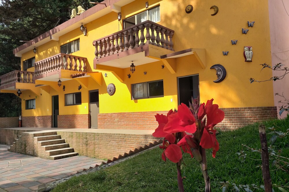 VILLAS MONTELI SUITES & APARTMENTS