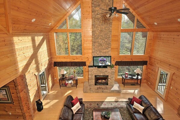 Tv, eldstad, tv-spel och dvd-spelare