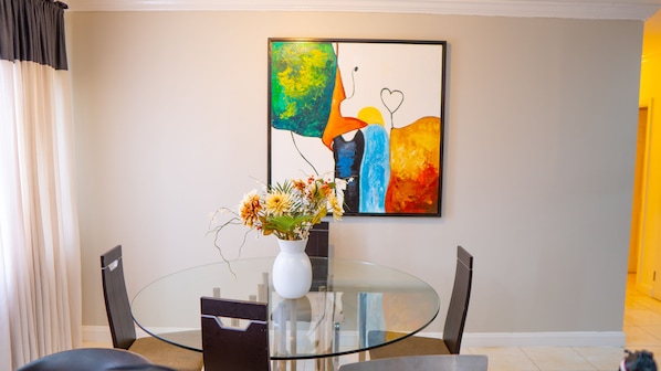 Dining - ***YOUR HOME AWAY FROM HOME!!*** (Havendale)