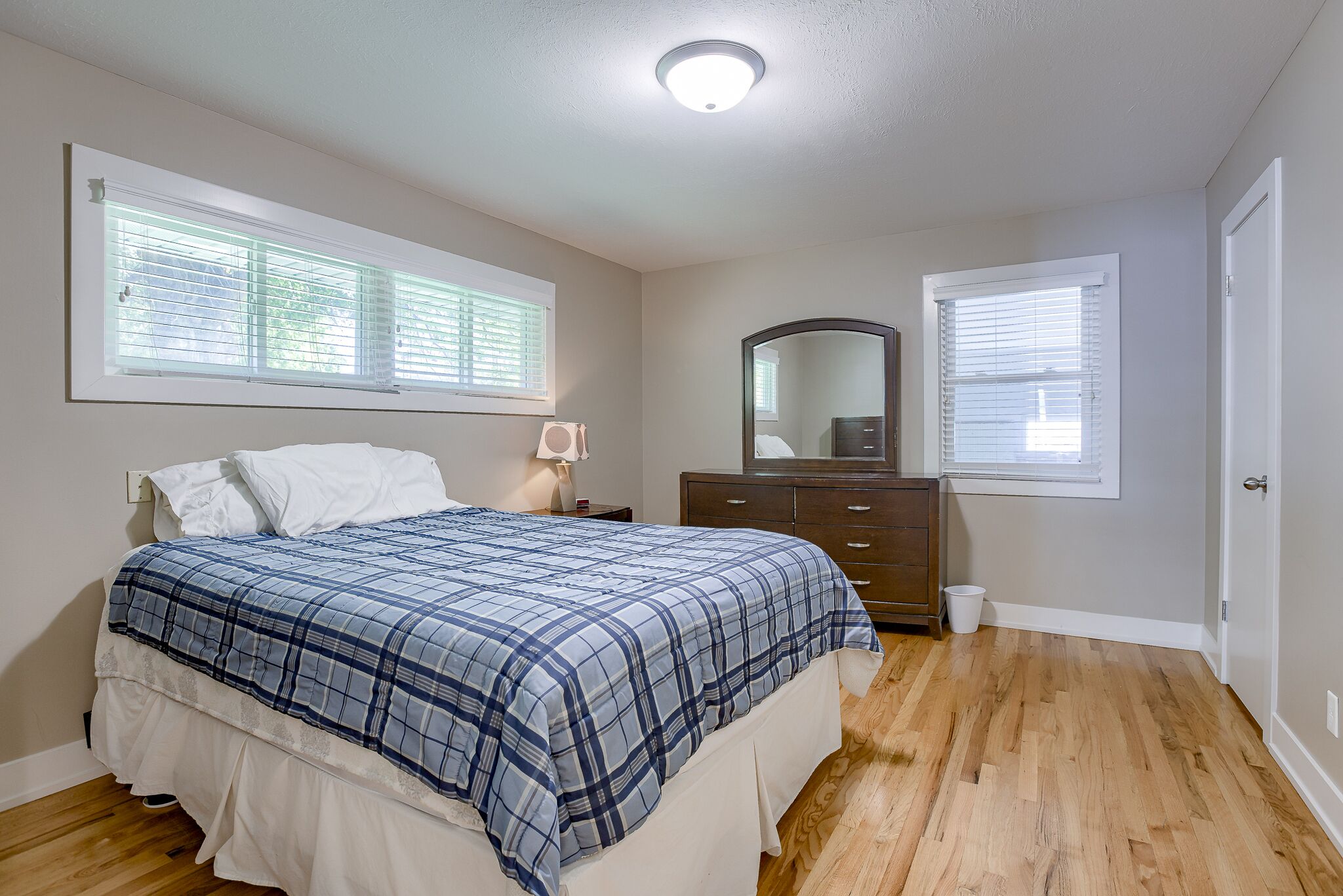 4 bedrooms, premium bedding, memory foam beds, WiFi