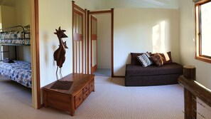 2 bedrooms, iron/ironing board, travel cot, free WiFi