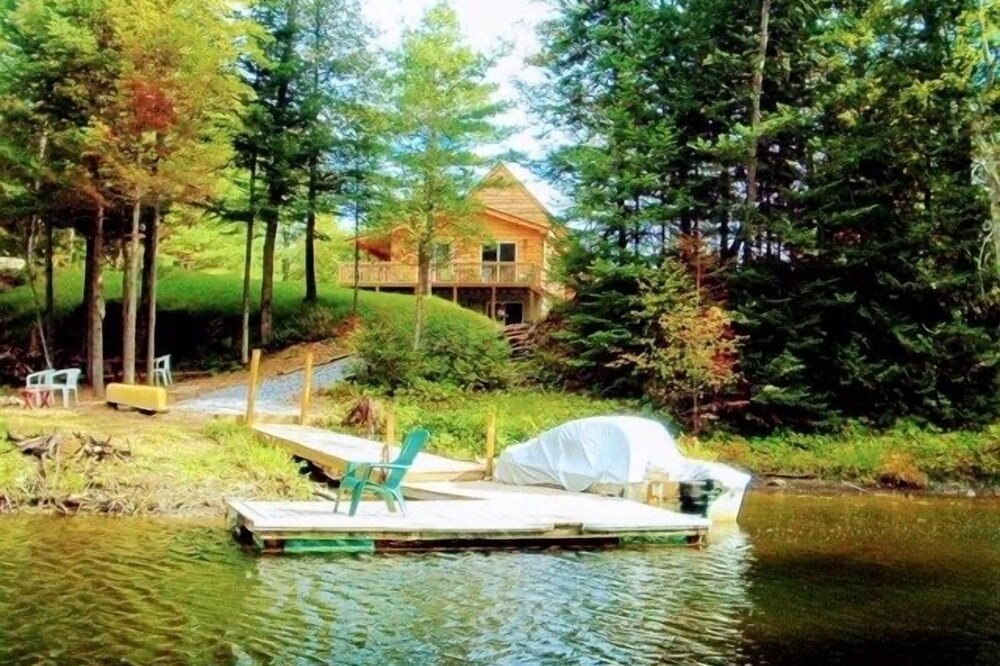 Year-Round Adirondack Chalet on Paradox Lake Inlet, Constructed in 2004