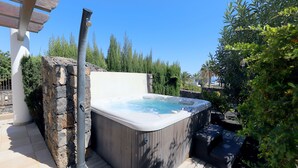 Utendørs boblebad