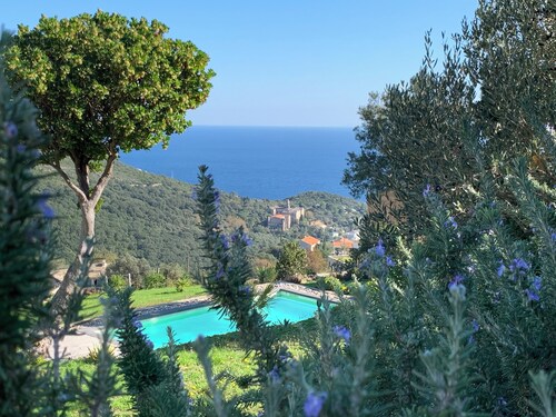 Ein Parocchia CASTELLO 