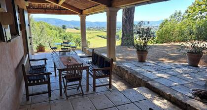 Lovely Family Home With Pool, Complete Privacy And Views Over The Lubero