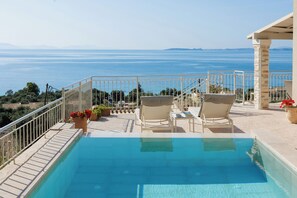 Outdoor pool - Villa Alemar House with private pool, Spectacular sea views,150m to the beach. (Corfu)
