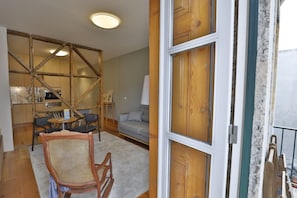 Interior - Rustic Flat at Lisbon`s Heart (Lisboa)