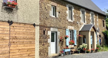 Self Contained Gite with lovely country views