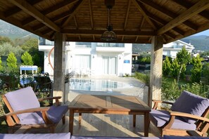 Terrace/patio - luxury 3 bedroom city villas in oludeniz for rent with private pool and garden (fethiye)