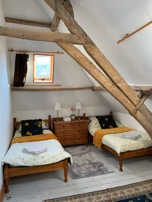 5 chambres, fer et planche à repasser, Wi-Fi