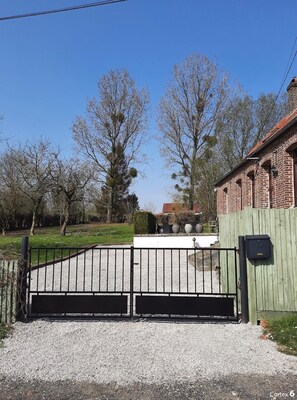 Enceinte de l’hébergement