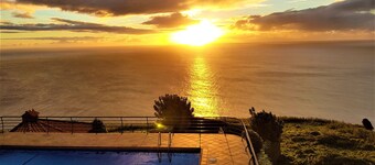 Secluded Sunset Villa on Cliff & 180° Ocean Views
