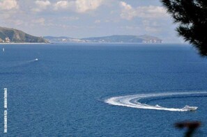 Photo non classée, 2 sur 17, bouton