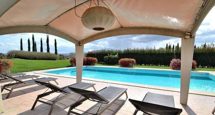 Ganz große Villa in der Toskana mit Pool & Weinberge im Herzen der Toskana
