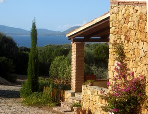 Property grounds - Elegant house in 19th century old farm, beautiful sea view (Alghero)