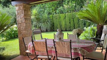 Ristorazione all'aperto