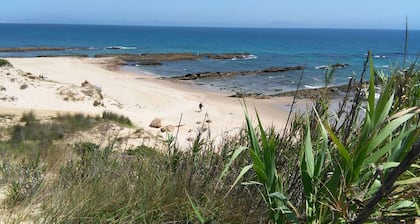 HOUSE WITH SEA VIEWS AND VIRGIN BEACHES. FREE WIFI. PUNTA PALOMA, RATE,