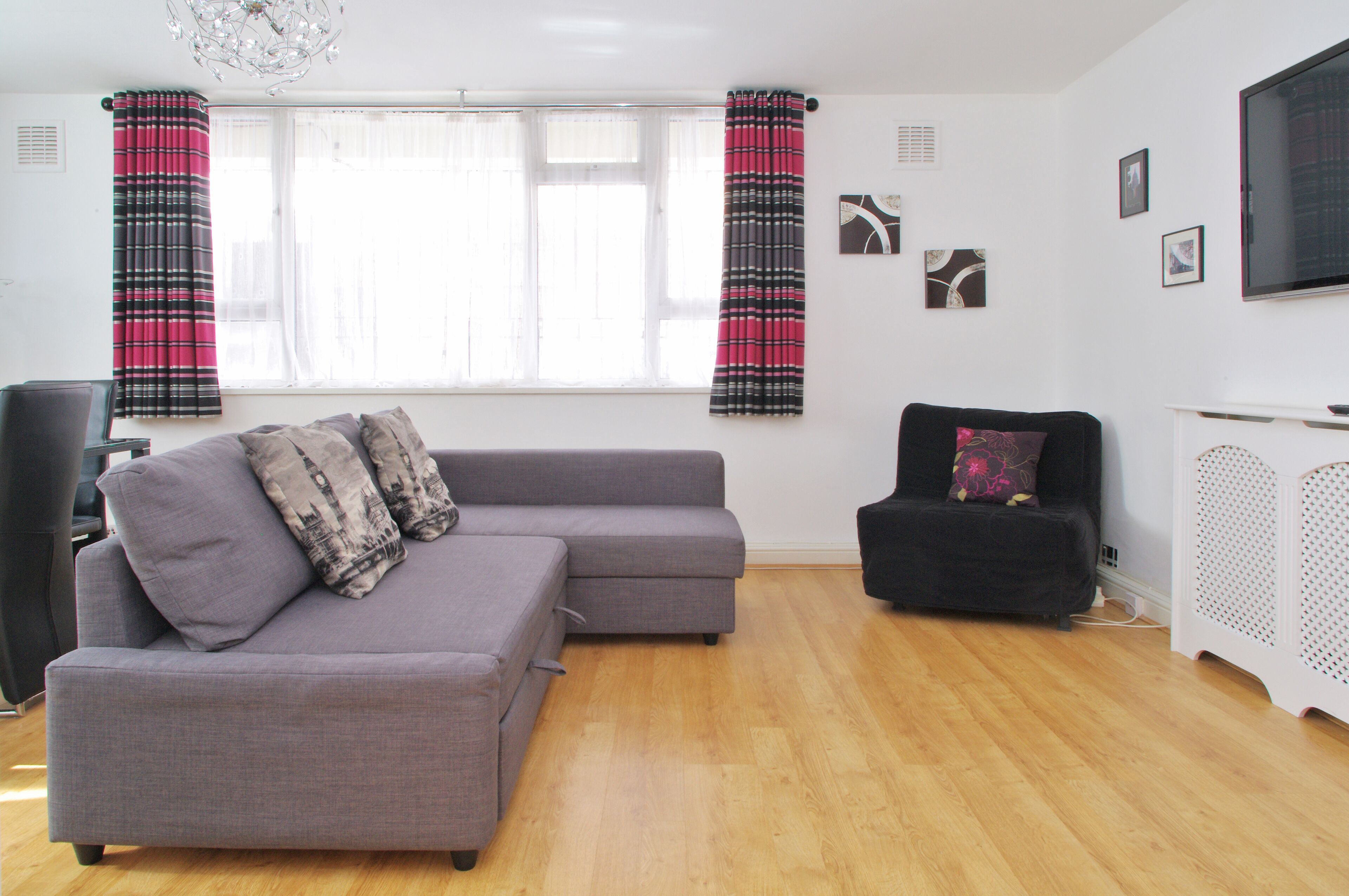 Great Flat, Great Location -  2 mins from Buses and Underground (Zone 1)