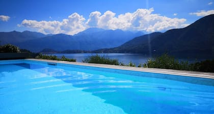 HOLIDAYS IN OUR LUXURIOUS BUNGALOW WITH MAXIMUM PRIVACY AND TRANQUILITY