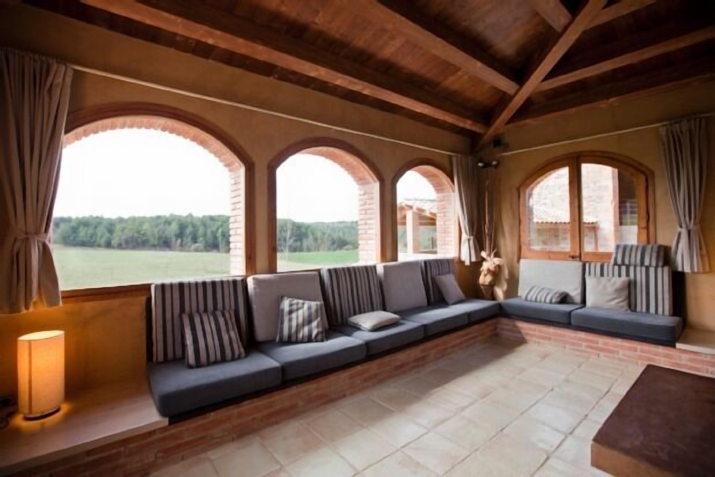 Self catering cottage Cal Griva for 17 people