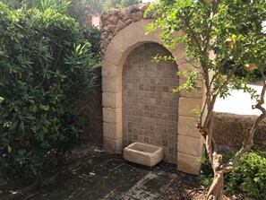 Enceinte de lâhĂ©bergement