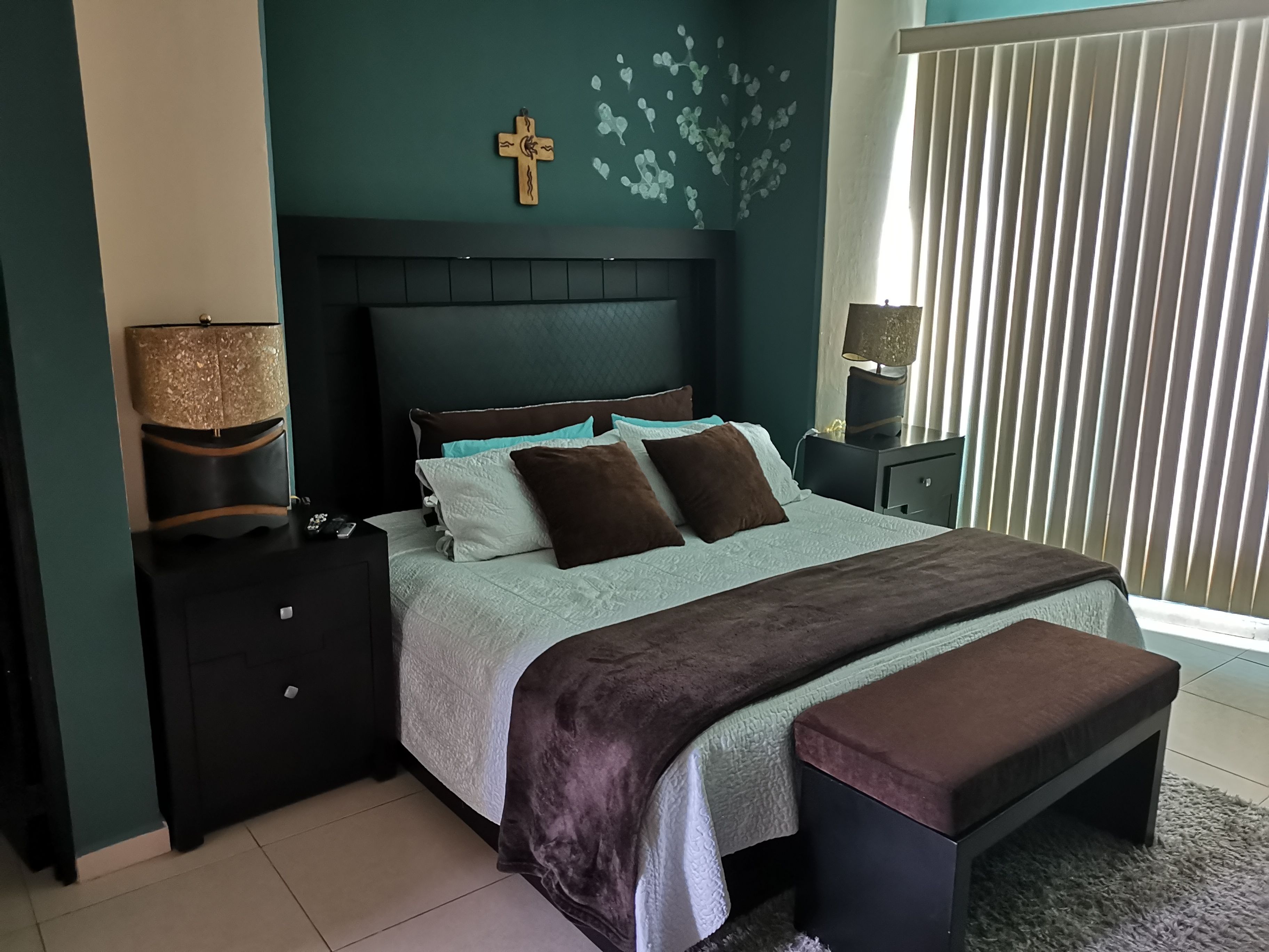 In-room safe, iron/ironing board, free WiFi, bed sheets