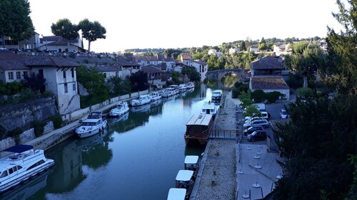 Delightful cottage apartment in Bucolic Gascony