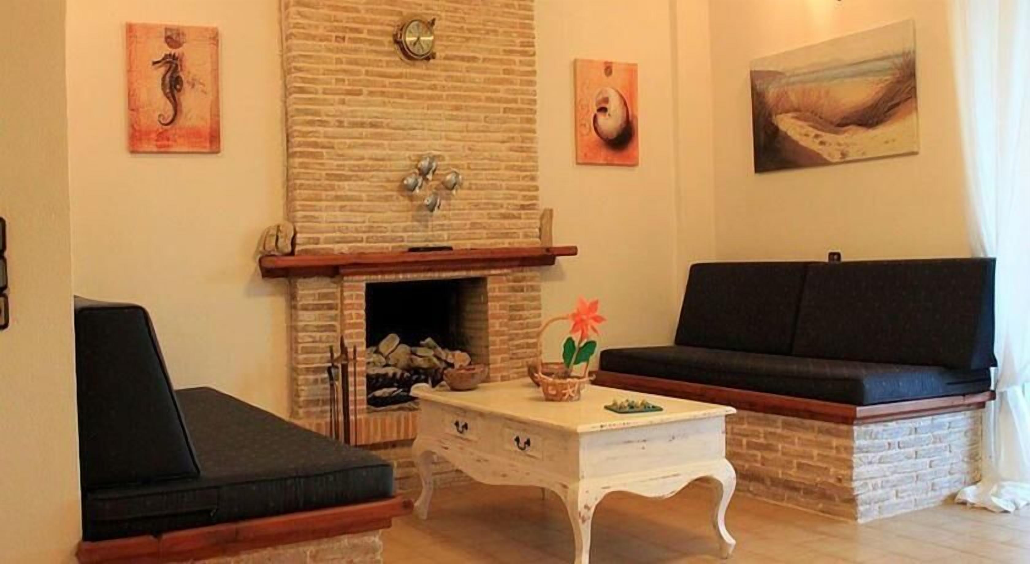 AMMOUDI HARMONY VILLA