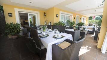 Restauration extérieure