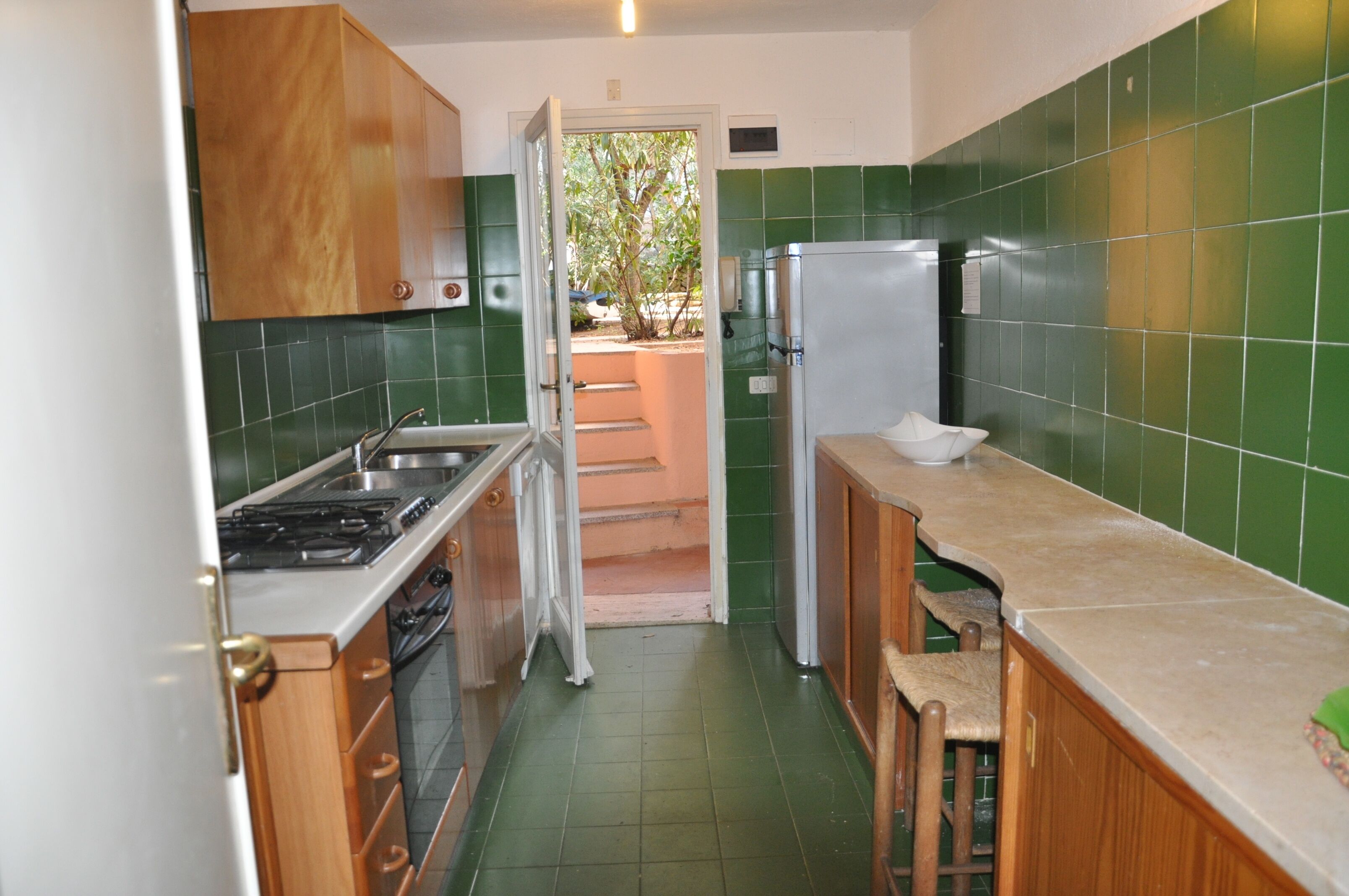 Réfrigérateur, four, plaque de cuisson, lave-vaisselle