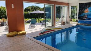 Innenpool, beheizter Pool