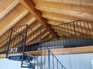 Interior - LAKE ORTA - LAKE VIEW APARTMENT, PRIVATE BEACH AND BALCONIES (FIRST FLOOR) (Pettinasco)