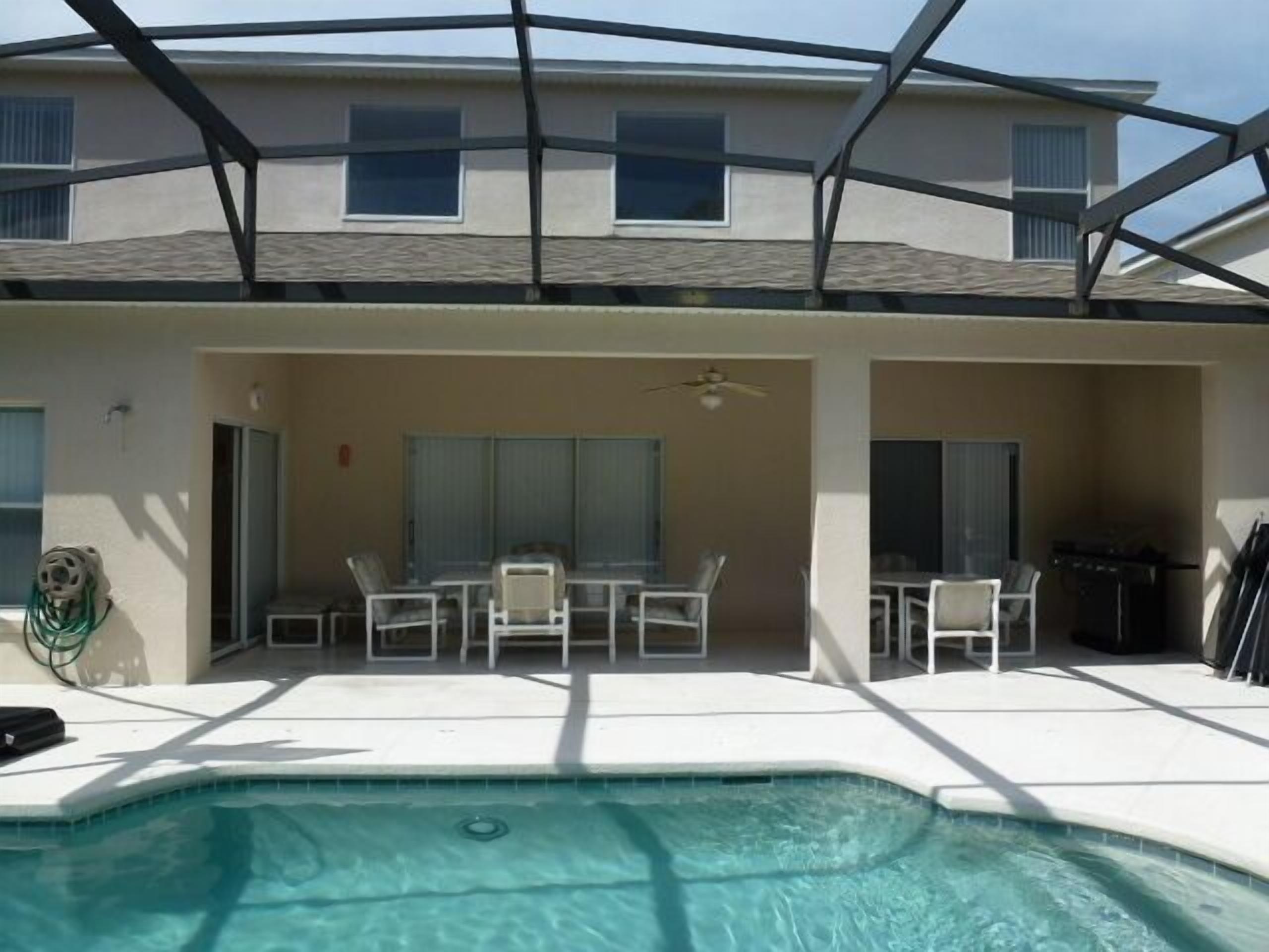  Luxury Home On The Prestigious Gated Community Close To Theme Parks