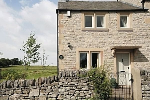 Front of cottage
