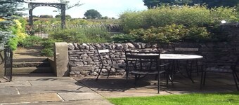 2 Bedroom Luxury Cottage close to Bakewell, in the stunning Peak District