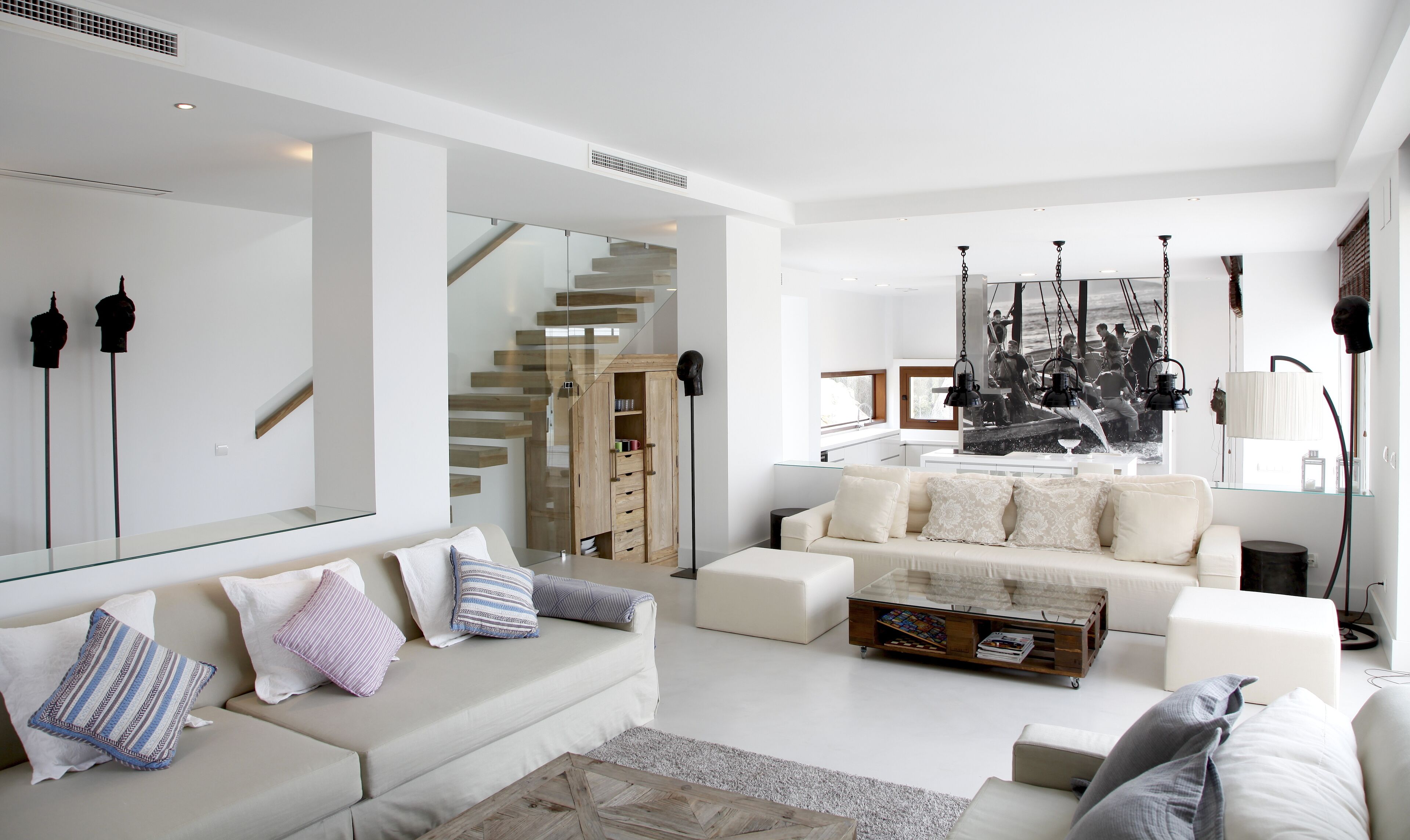 A Cliffside Heaven on the Spanish coast (NY Times)