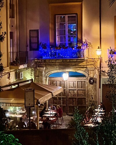 Appartement confortable avec vue sur le jardin, dans le centre de Palerme