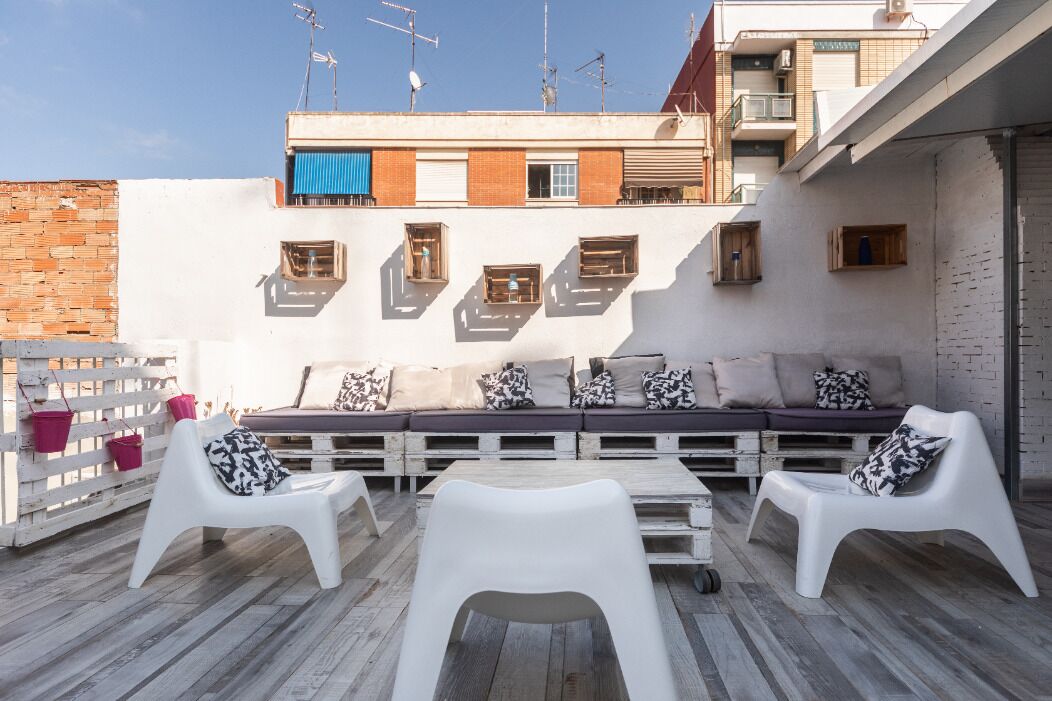 Fabulosa y alucinante Gran Casa con terraza 50m para 14personas.