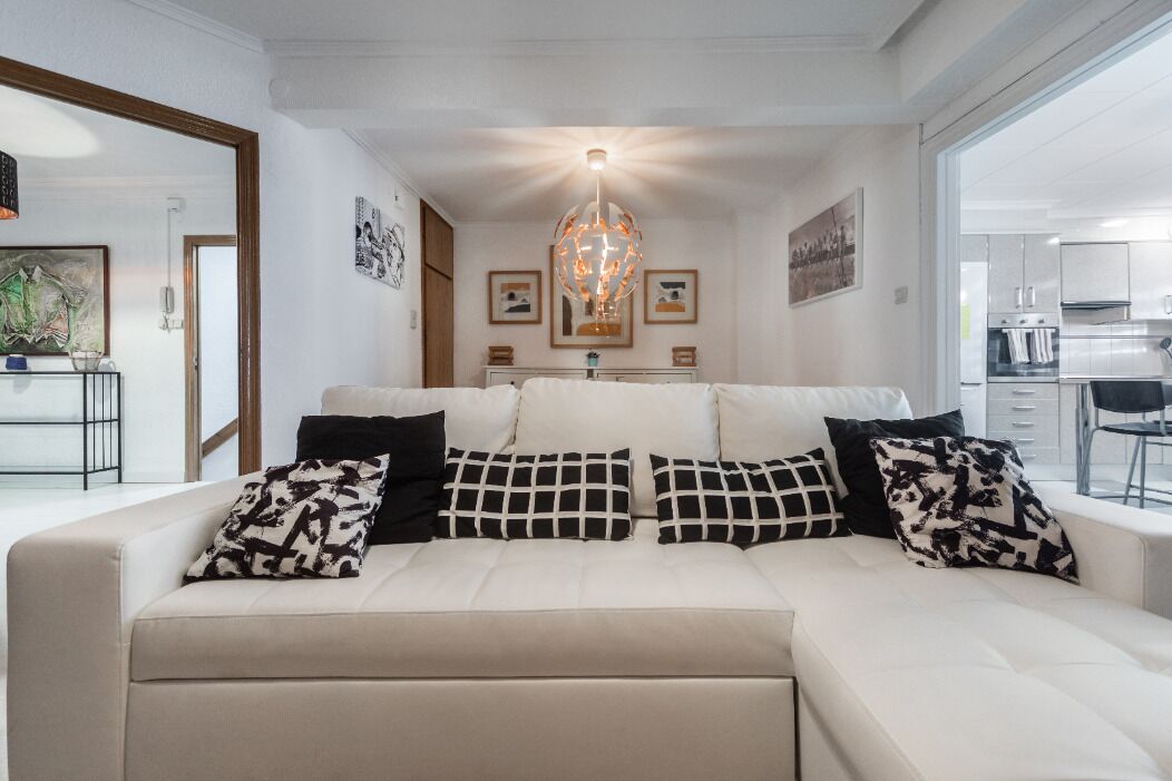 Fabulosa y alucinante Gran Casa con terraza 50m para 14personas.