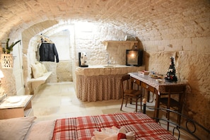 1 chambre, Wi-Fi gratuit, draps fournis