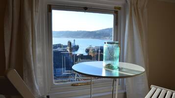 Mökki | Oleskelualue | Televisio