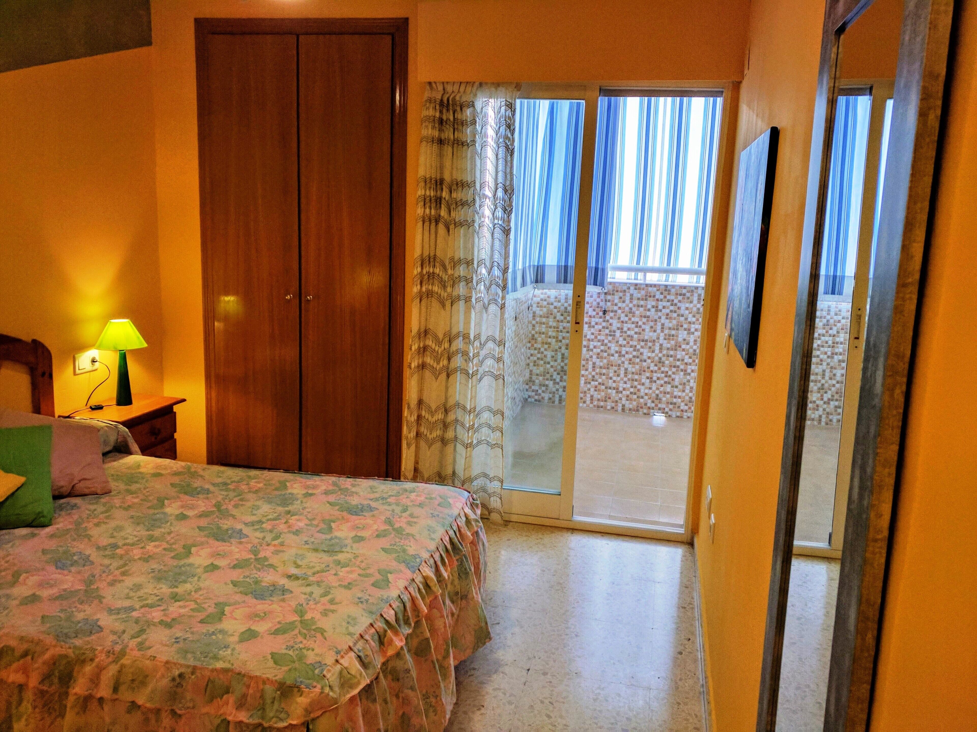 Apartment Playa Gandia-pool-air conditioning-Internet 100Mb-Only Families