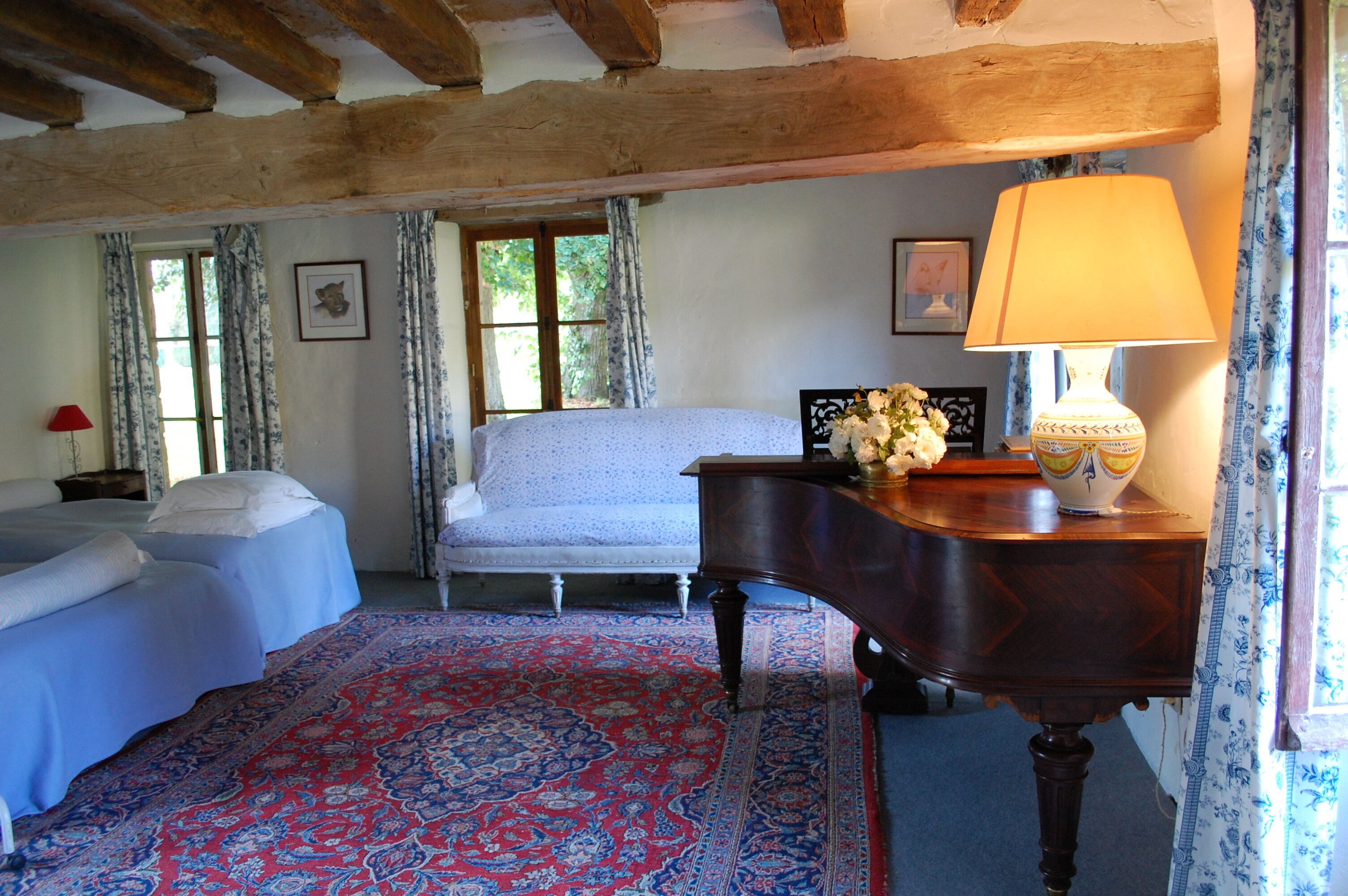 Loir Valley-farmhouse on beautiful extensive private property