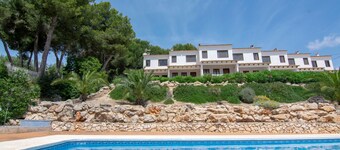 Bungalow 5 people with pool in Moraira