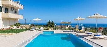 Diamantis Villa, Serene Oasis with SeaViews