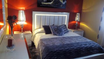 5 habitaciones, tabla de planchar con plancha, wifi y ropa de cama