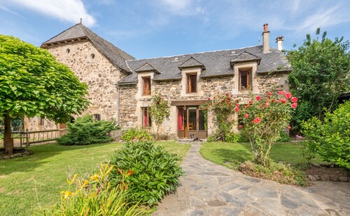 Country Cottage / Gite - Jou sous Monjou