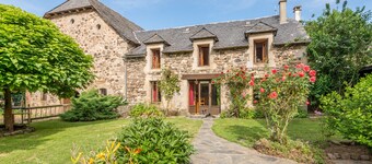 Country Cottage / Gite - Jou sous Monjou
