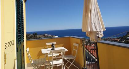 Casetta Gianna - Un bon matin vue sur la mer CODE CITRA LIGURIA 008044-LT-0005