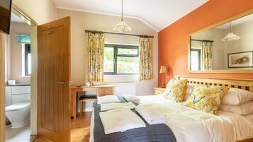 2 chambres, fer et planche Ă repasser, Wi-Fi gratuit, draps fournis